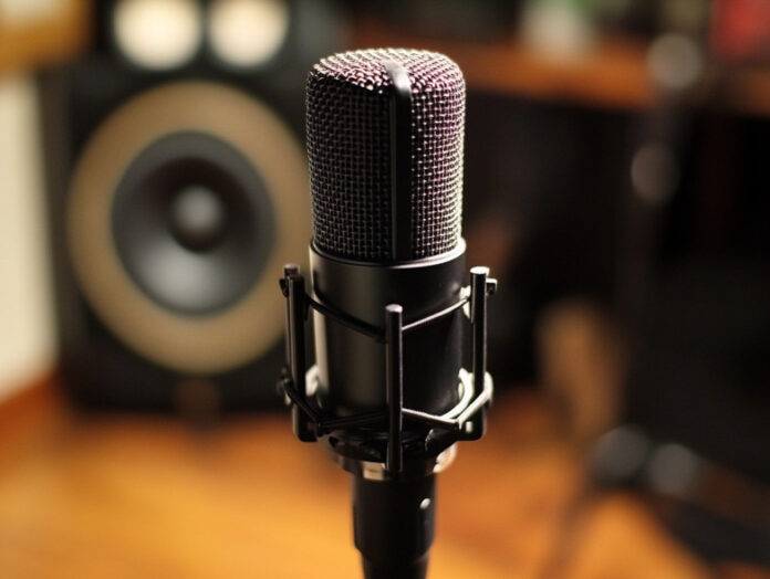 Enregistrement au microphone en home studio